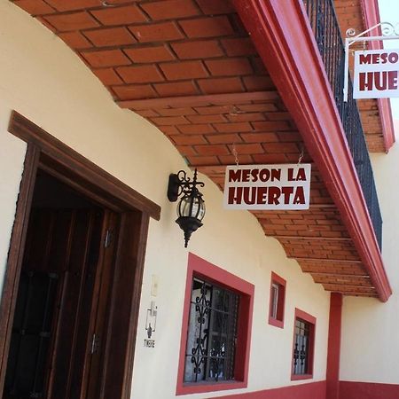 Meson La Huerta Mascota Exterior foto
